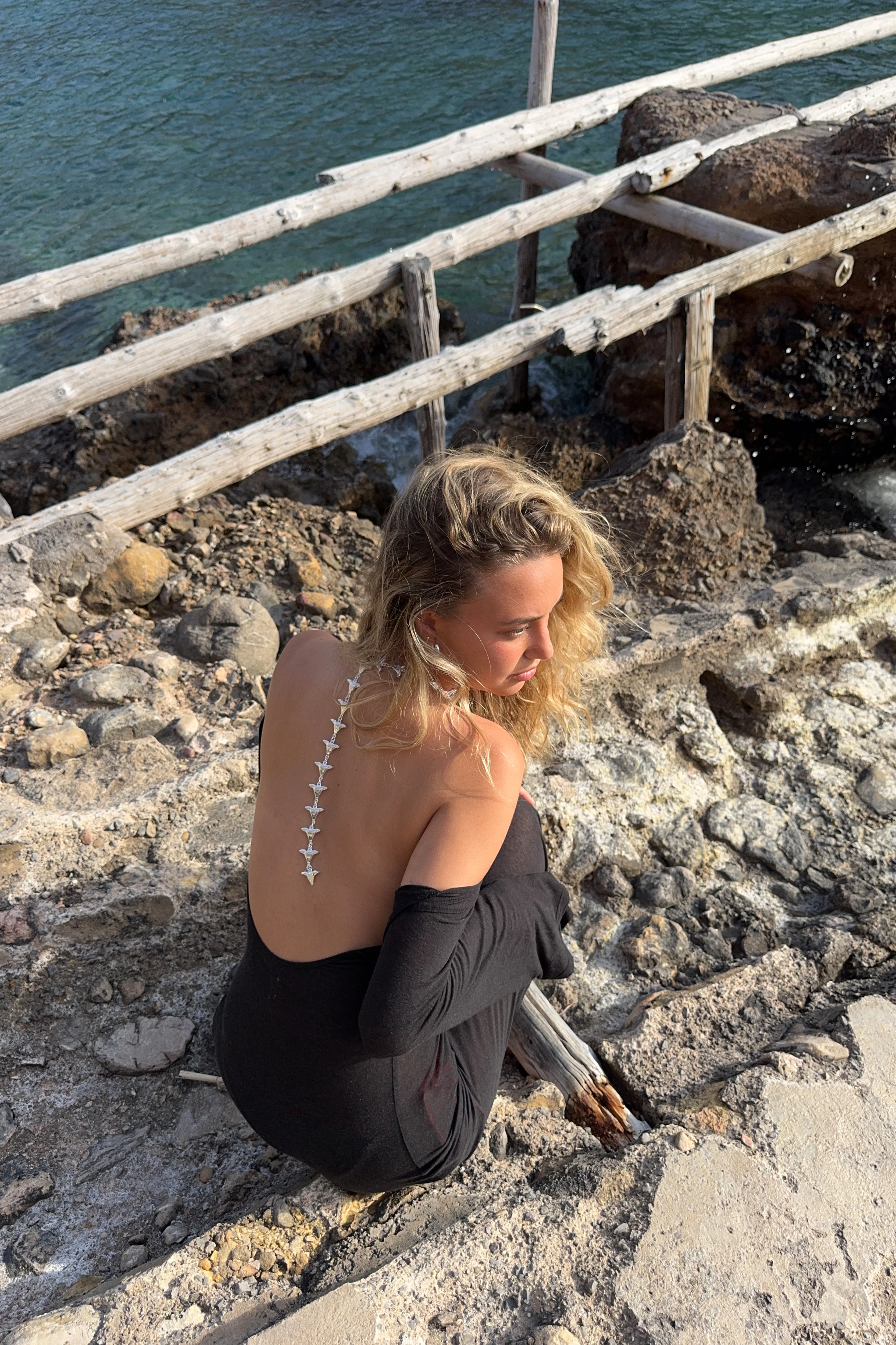 DEEP BLUE NECKLACE - Image 5