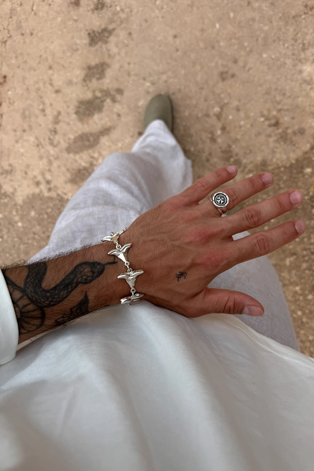 DEEP BLUE BRACELET - Image 3