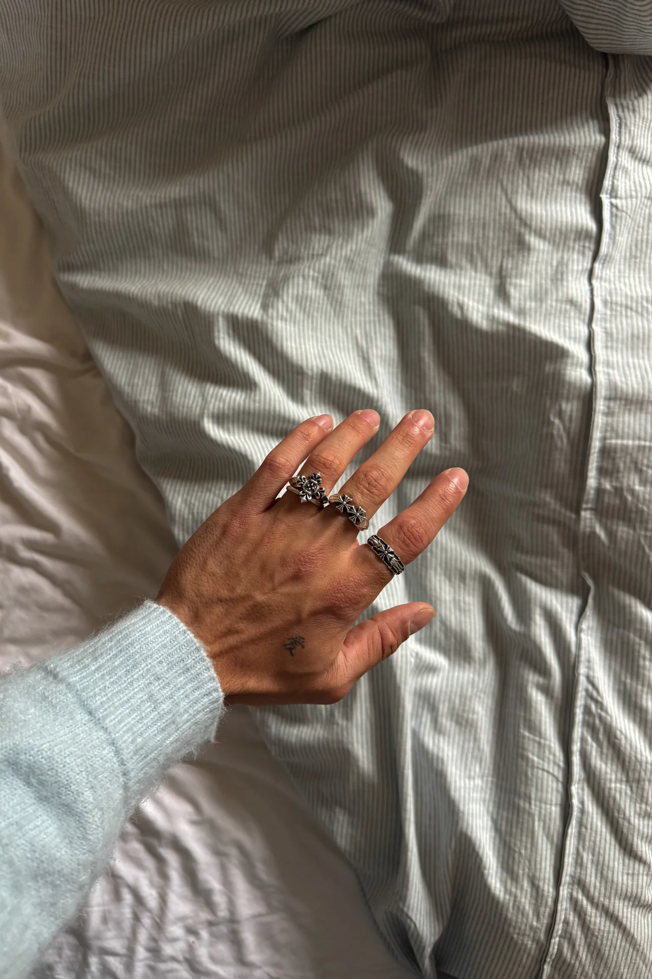 DOUBLE CROSS RING - Image 6