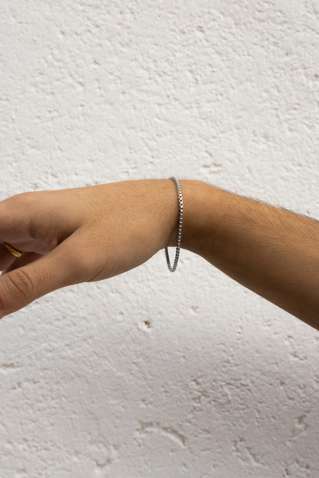 MINIMAL BRACELET - Image 3