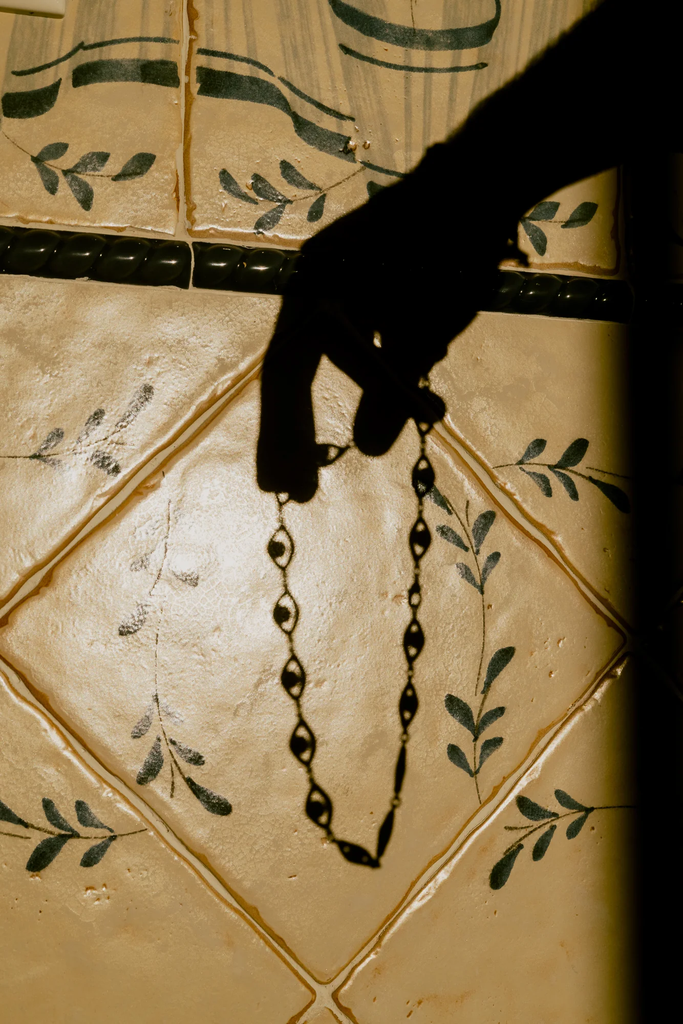 PICASSO NECKLACE - Image 4