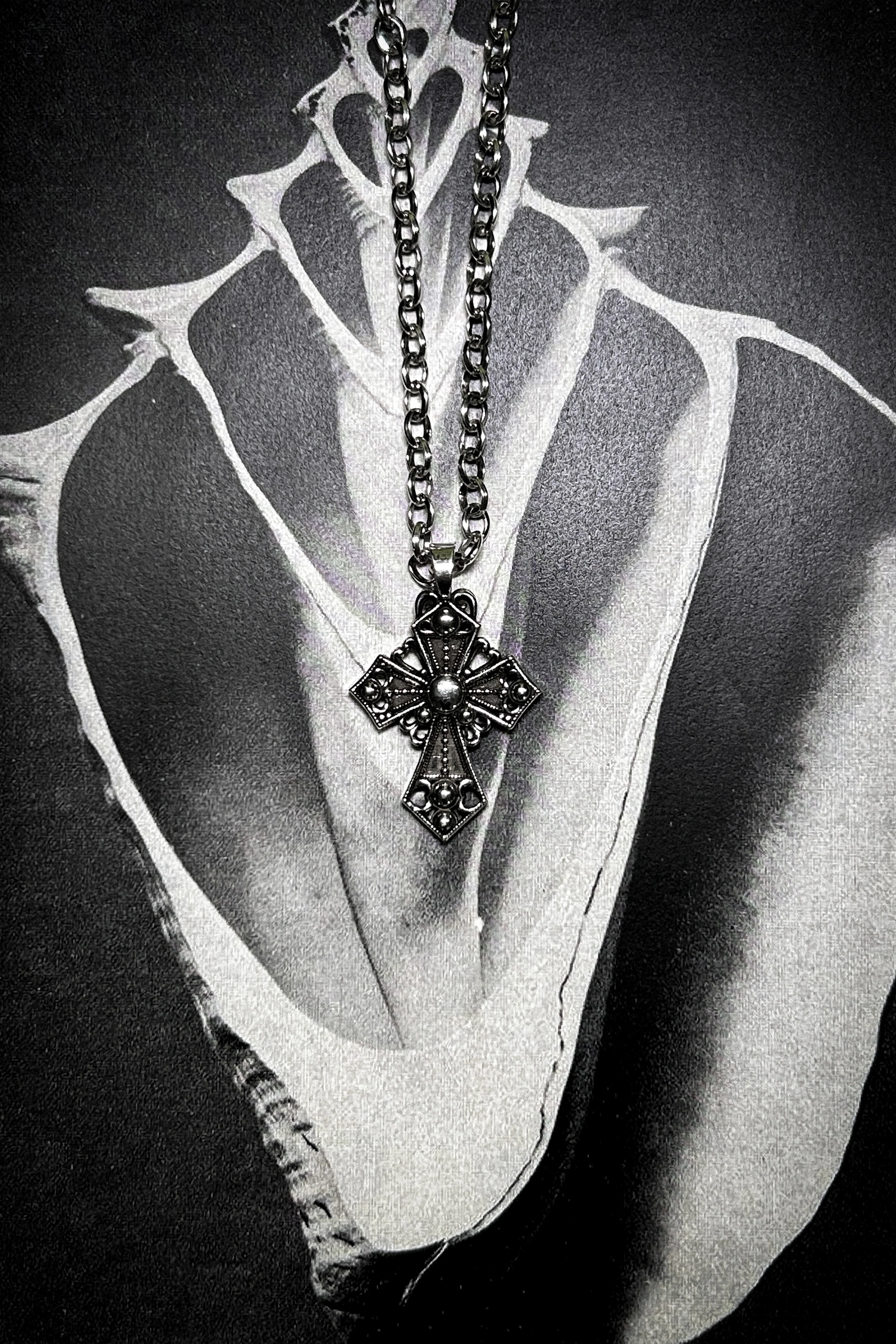 VELENO NECKLACE - Image 2